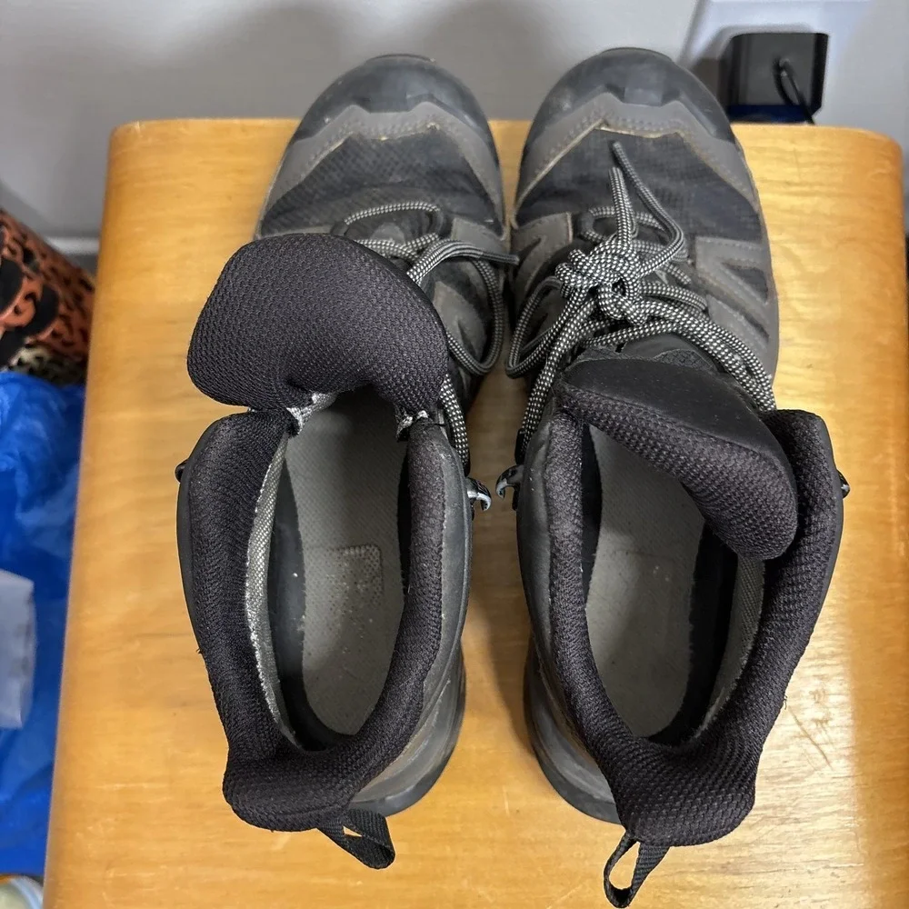 Salomon X Ultra Mid Gore Tex Boots Women's 9 Gorpcore Hiking Outdoors Black